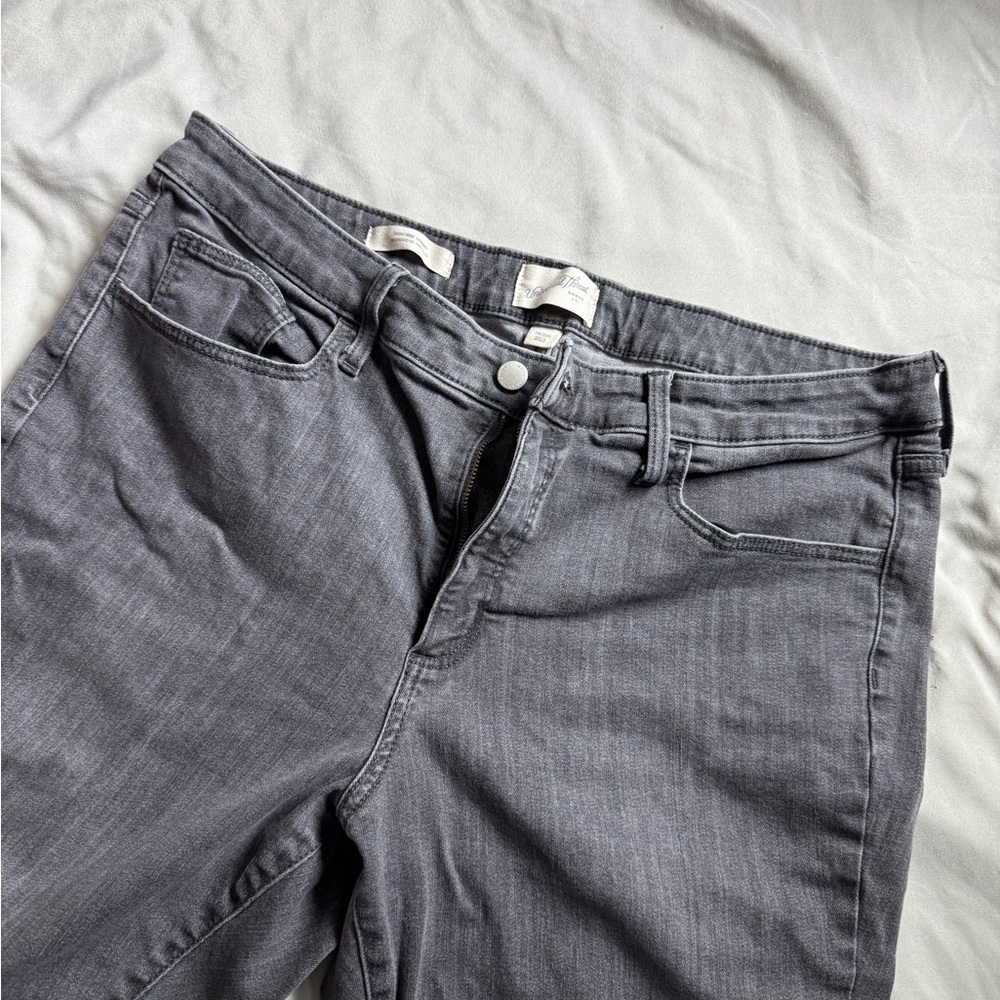 Women's Gray Jeans